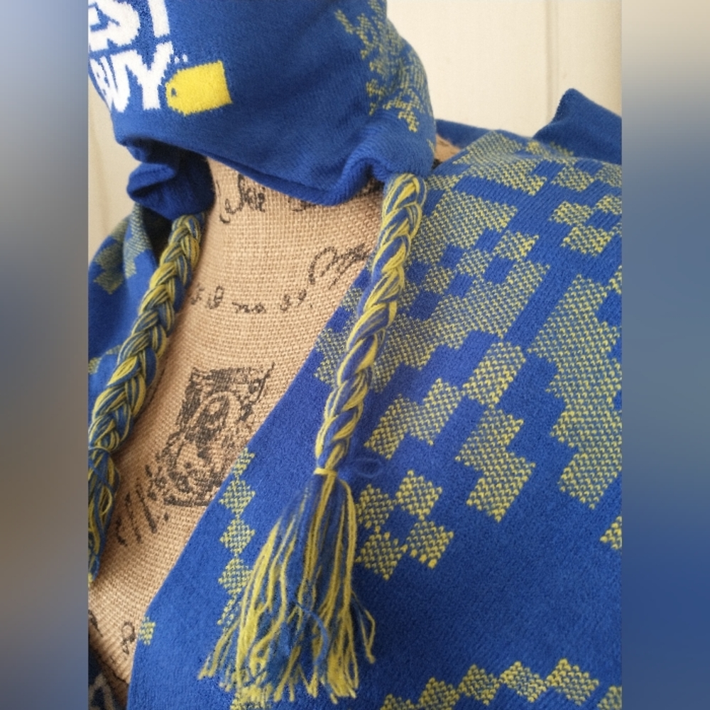 Knit Scarf and Pom Pom Beanie BEST BUY BRANDED Blue & Yellow - Picture 9 of 11